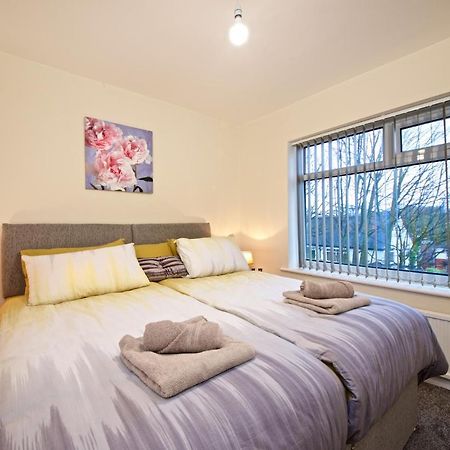 Beautiful Cozy Home With Free Parking Manchester Esterno foto