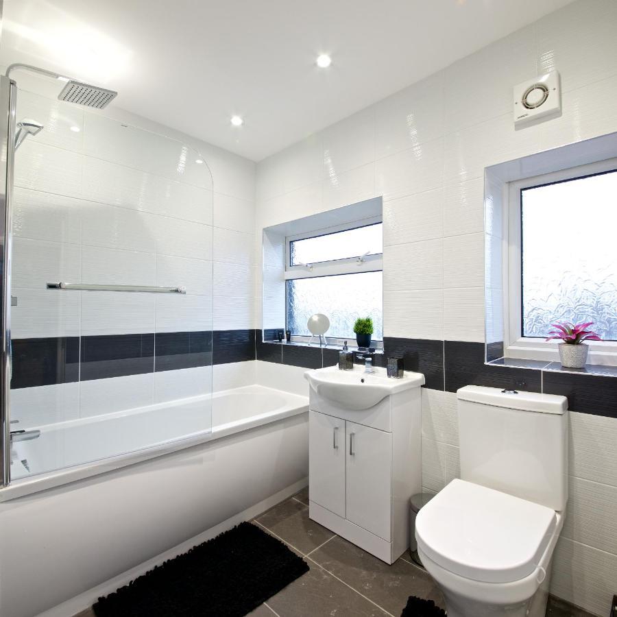 Beautiful Cozy Home With Free Parking Manchester Esterno foto