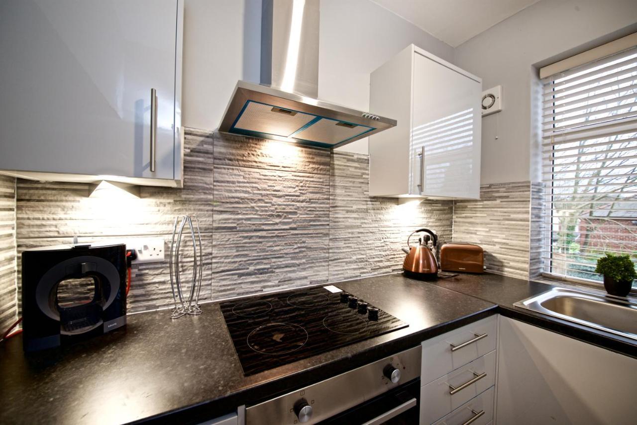 Beautiful Cozy Home With Free Parking Manchester Esterno foto